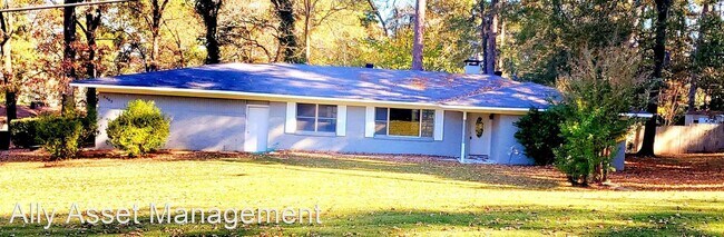 Primary Photo - 3 br, 2 bath House - 5423 S. Lakeshore