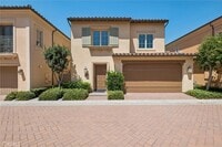 Building Photo - 71 Brindisi