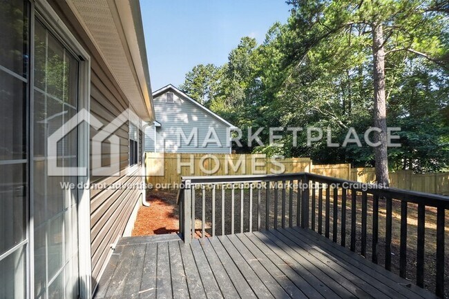 Building Photo - 1104 Bonita Cir