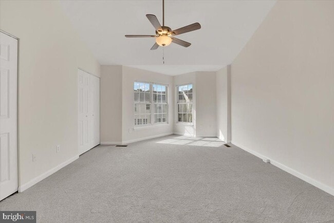 Building Photo - 43539 Kiplington Square