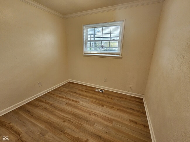 Building Photo - 4301 Cottage Ave