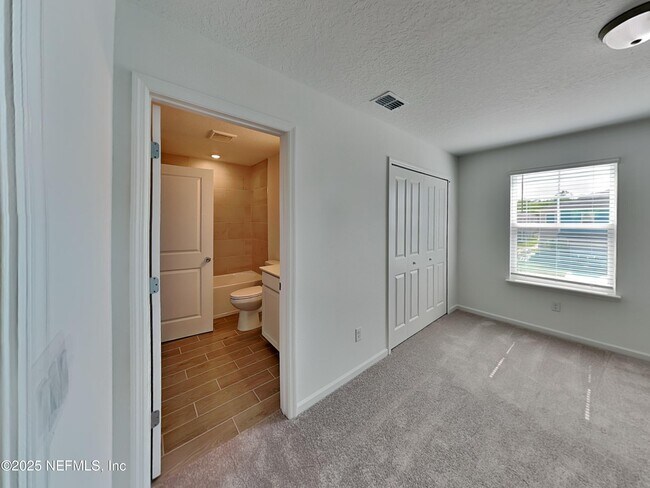 Building Photo - 2165 Windward Cay Ln
