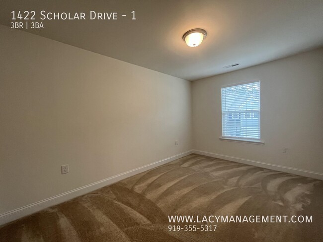 Building Photo - 1422 Scholar Dr