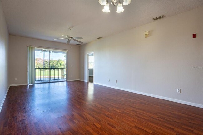 Building Photo - 9435 Myrtle Creek Ln