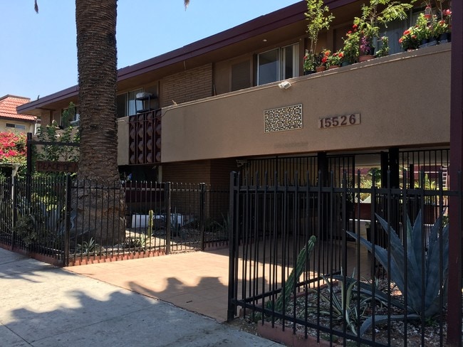 Building Photo - Chase Apartments