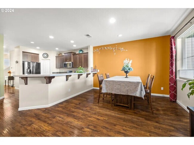 Building Photo - 7146 NW 167th Ave
