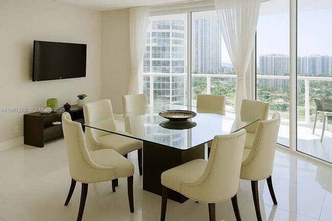 Building Photo - 250 Sunny Isles Blvd