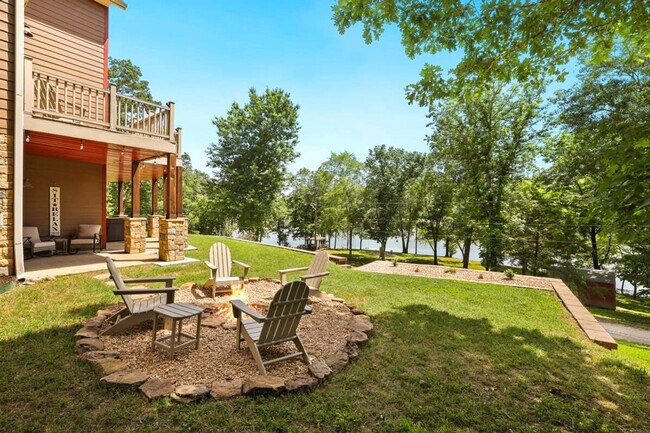 Building Photo - 19845 Groth Rd