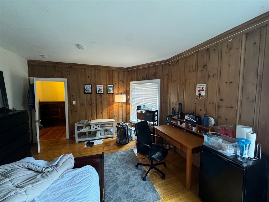 *Pictures are representative samples of the advertised unit. In some cases, the actual units you tou - 20 South St