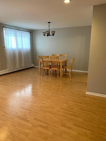 Building Photo - 9445 Kenton Ave