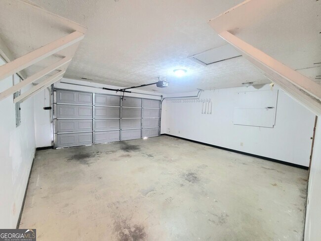 Building Photo - 10834 Sunfield Way