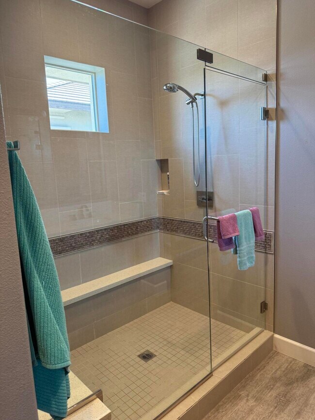 Building Photo - 51049 Doubletree Ct