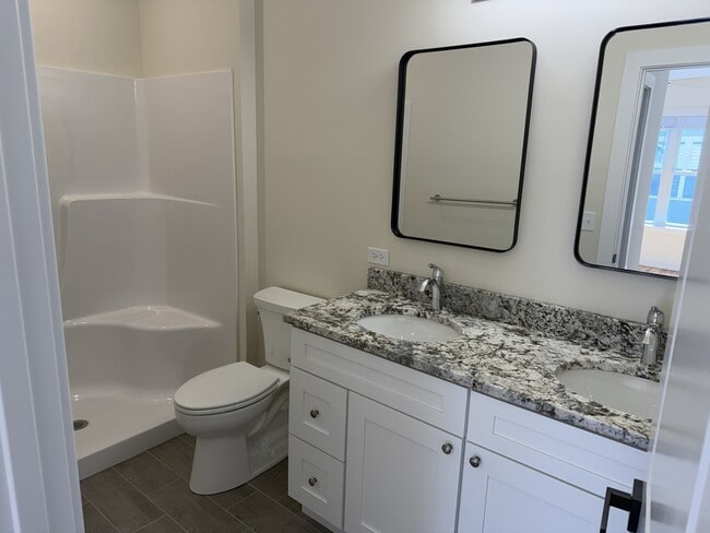 Building Photo - 931 Partridge Cir