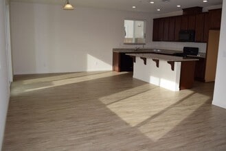 Building Photo - 6114 Mehrten Cir