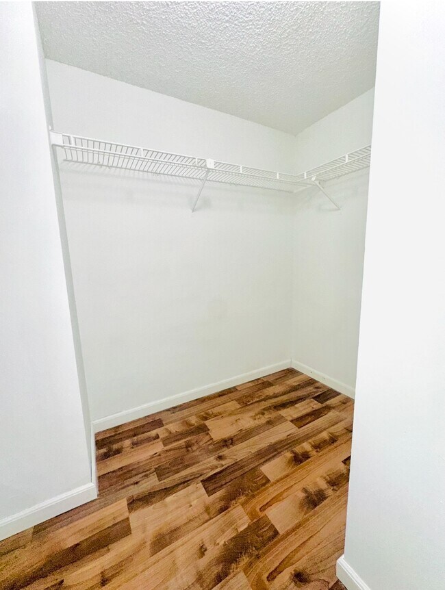 Building Photo - 510 NW 86th Pl