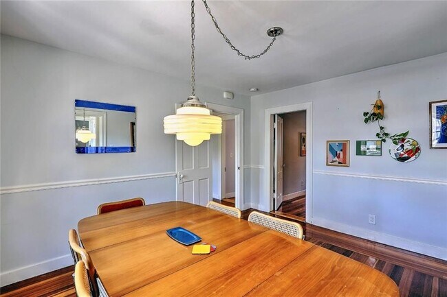 Building Photo - 61 Chapin Ave