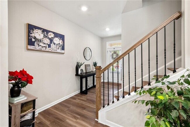 Building Photo - 3363 Park Pointe Cir