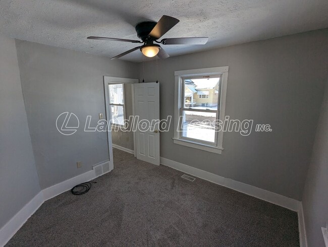 Building Photo - $595 Security Deposit Special!