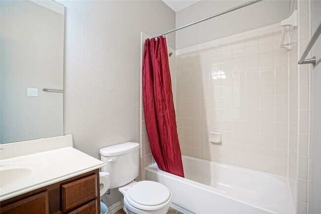 Building Photo - 4650 Penelope Ln