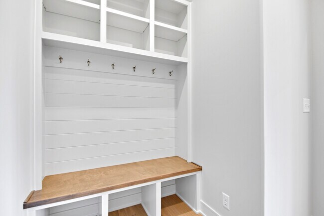 Building Photo - 20614 W 109th Ter