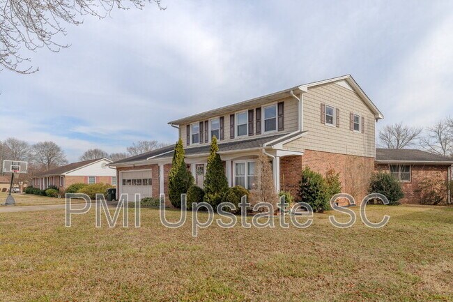 Building Photo - 103 Avondale Dr