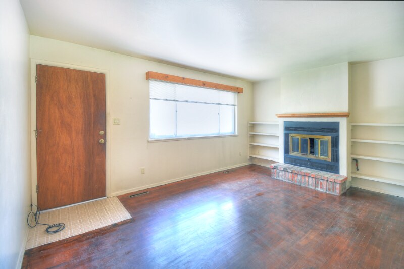 Building Photo - 1613 Sherman St