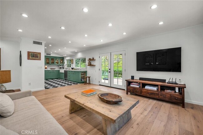 Building Photo - 17152 Escalon Dr