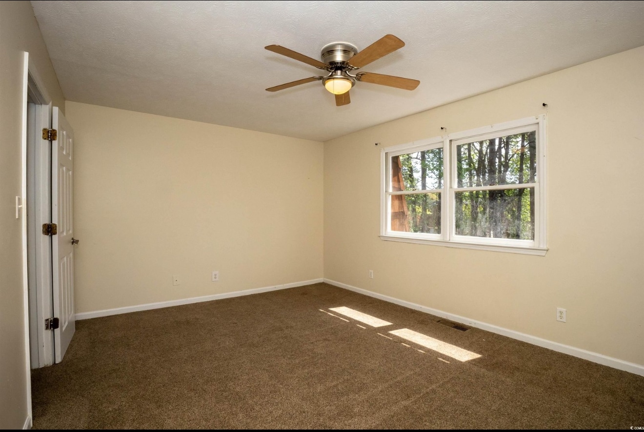 Back 2nd floor bedroom - 1025 Carolina Rd