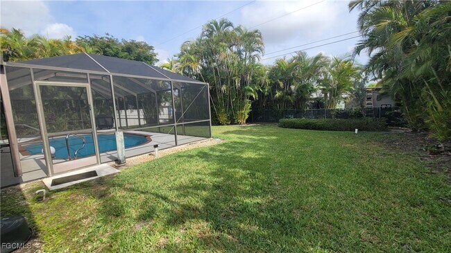 Building Photo - 1929 NE 2nd Terrace