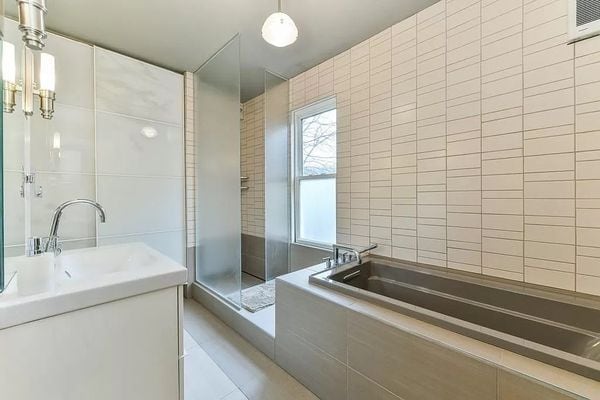 2nd floor bathroom - 38 Melville Ave