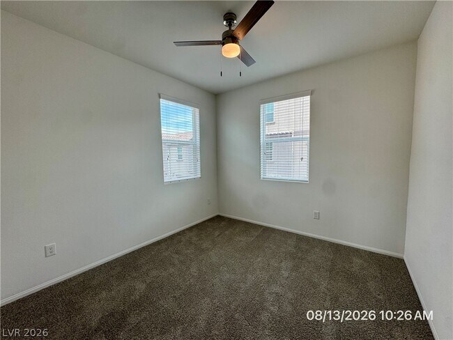 Building Photo - 630 Bellus Pl