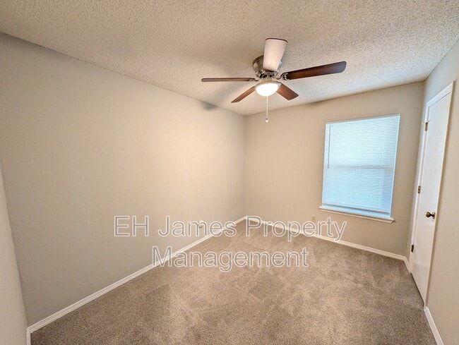 Building Photo - 316 South Avenue East