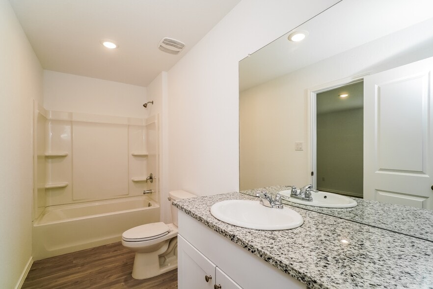 Building Photo - 5931 Sunset Song Ln