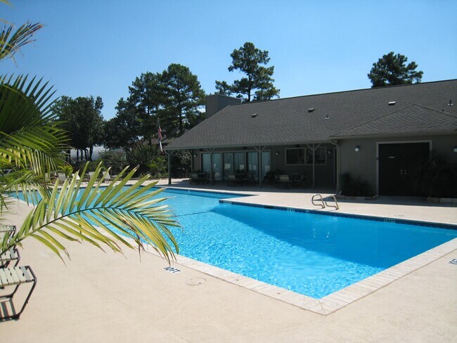 Building Photo - 14777 Wunderlich Dr