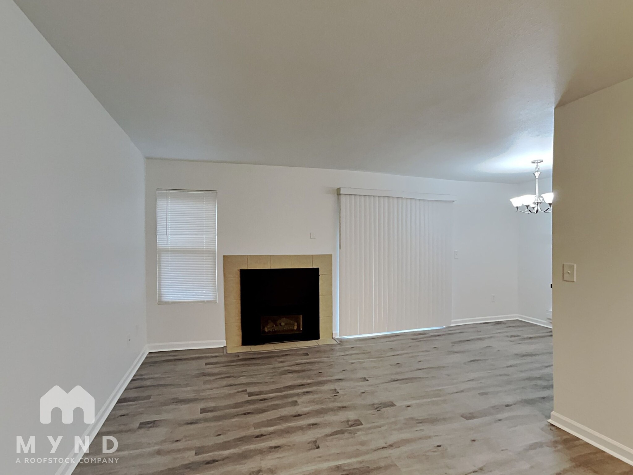 Building Photo - 9805 Avondale Rd NE