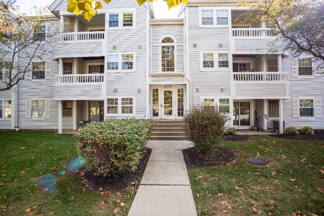 Building Photo - 8358 Montgomery Run Rd