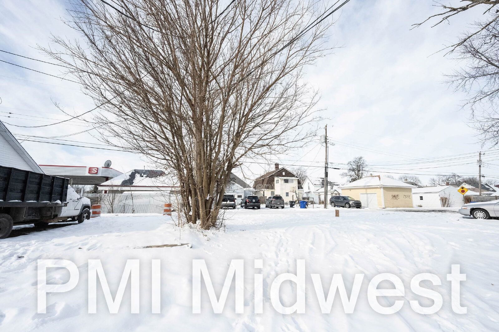 Building Photo - 921 S Buckeye St