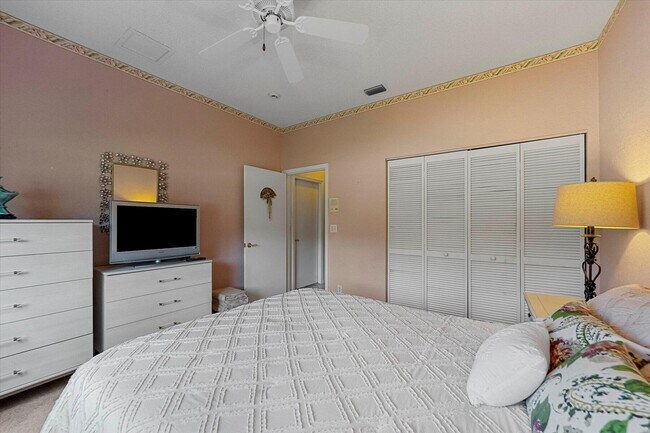 Building Photo - 4663 Carlton Golf Dr