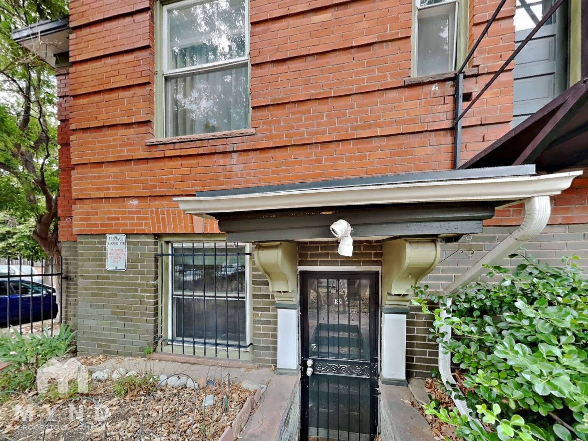 Building Photo - 1356 N Pearl St