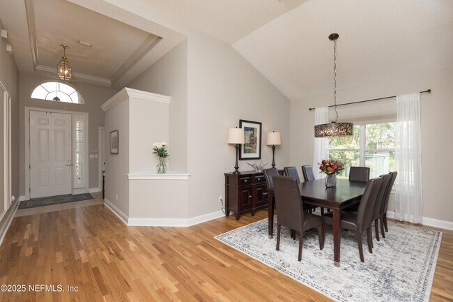 Building Photo - 212 Island Green Dr