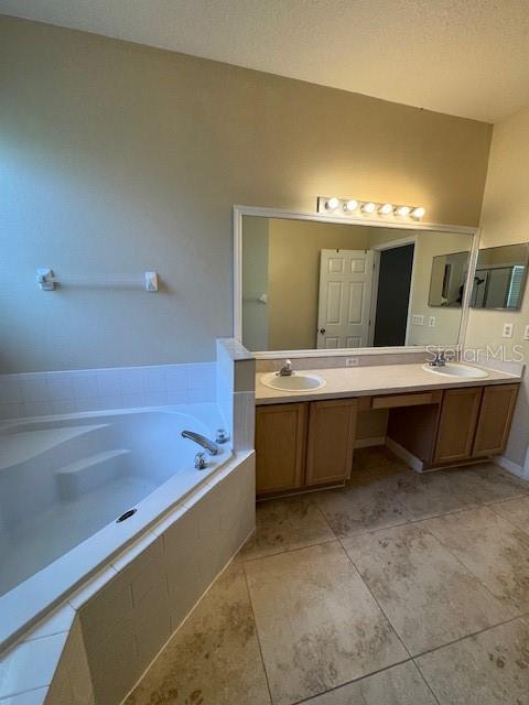 Building Photo - 2943 Krista Key Cir