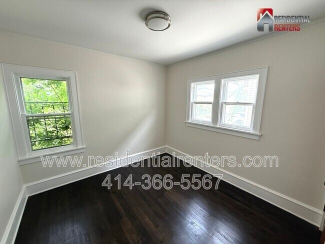 Building Photo - 3031 N 60th St