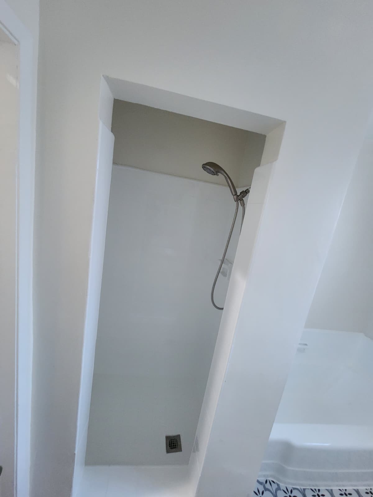 Building Photo - 1414 S Orange Grove Ave