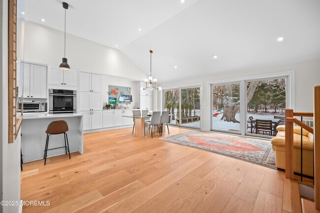 Building Photo - 11 Nolan Dr