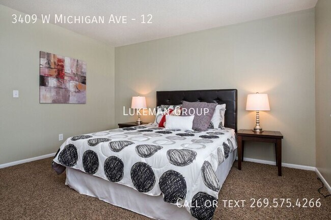 Building Photo - 3409 W Michigan Ave