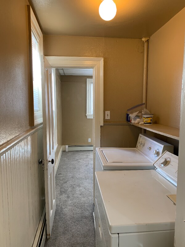 Building Photo - 724 E High St