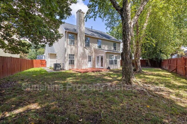 Building Photo - 911 Bellgate Ct