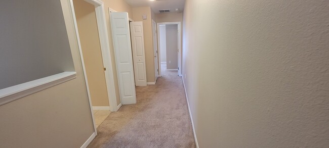 Building Photo - 5308 Paradise Cay Cir