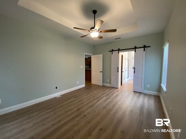 Building Photo - 24304 Raynagua Blvd