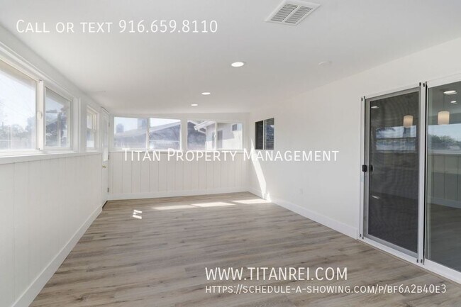Building Photo - 6849 Treelark Way